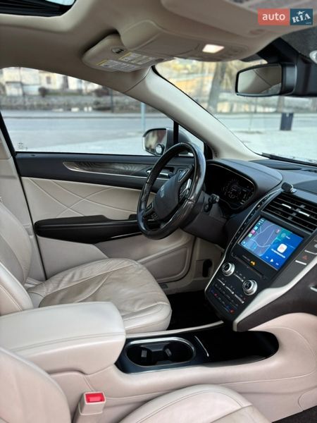 Внедорожник / Кроссовер Lincoln MKC 2017 в Львове фото 23 Внедорожник / Кроссовер Lincoln MKC 2017 в Львове