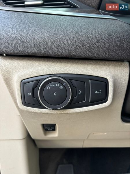 Внедорожник / Кроссовер Lincoln MKC 2017 в Львове фото 35 Внедорожник / Кроссовер Lincoln MKC 2017 в Львове