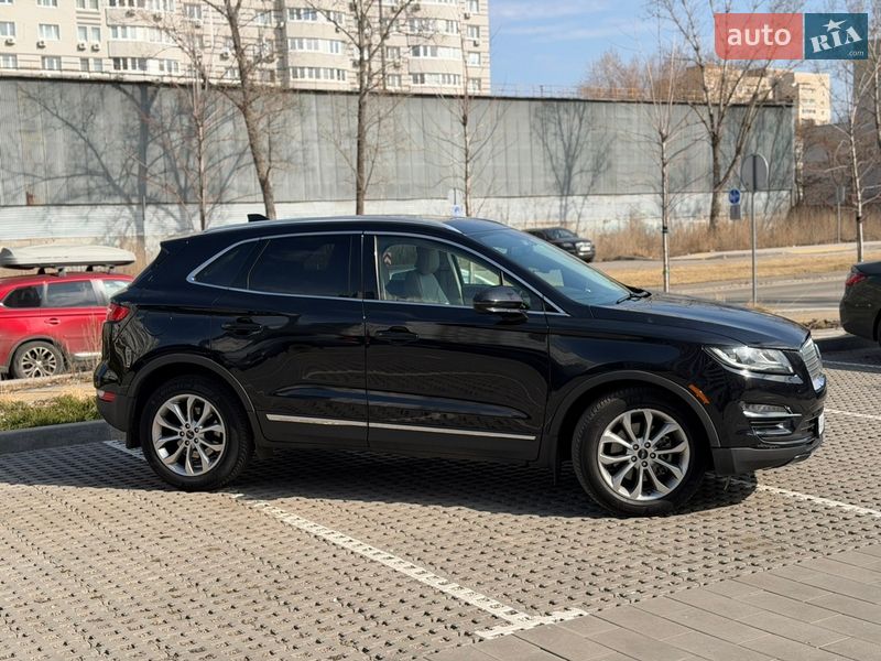 Позашляховик / Кросовер Lincoln MKC 2019 в Києві