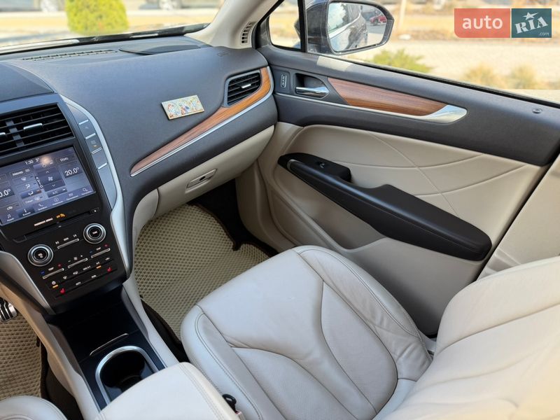 Позашляховик / Кросовер Lincoln MKC 2019 в Києві