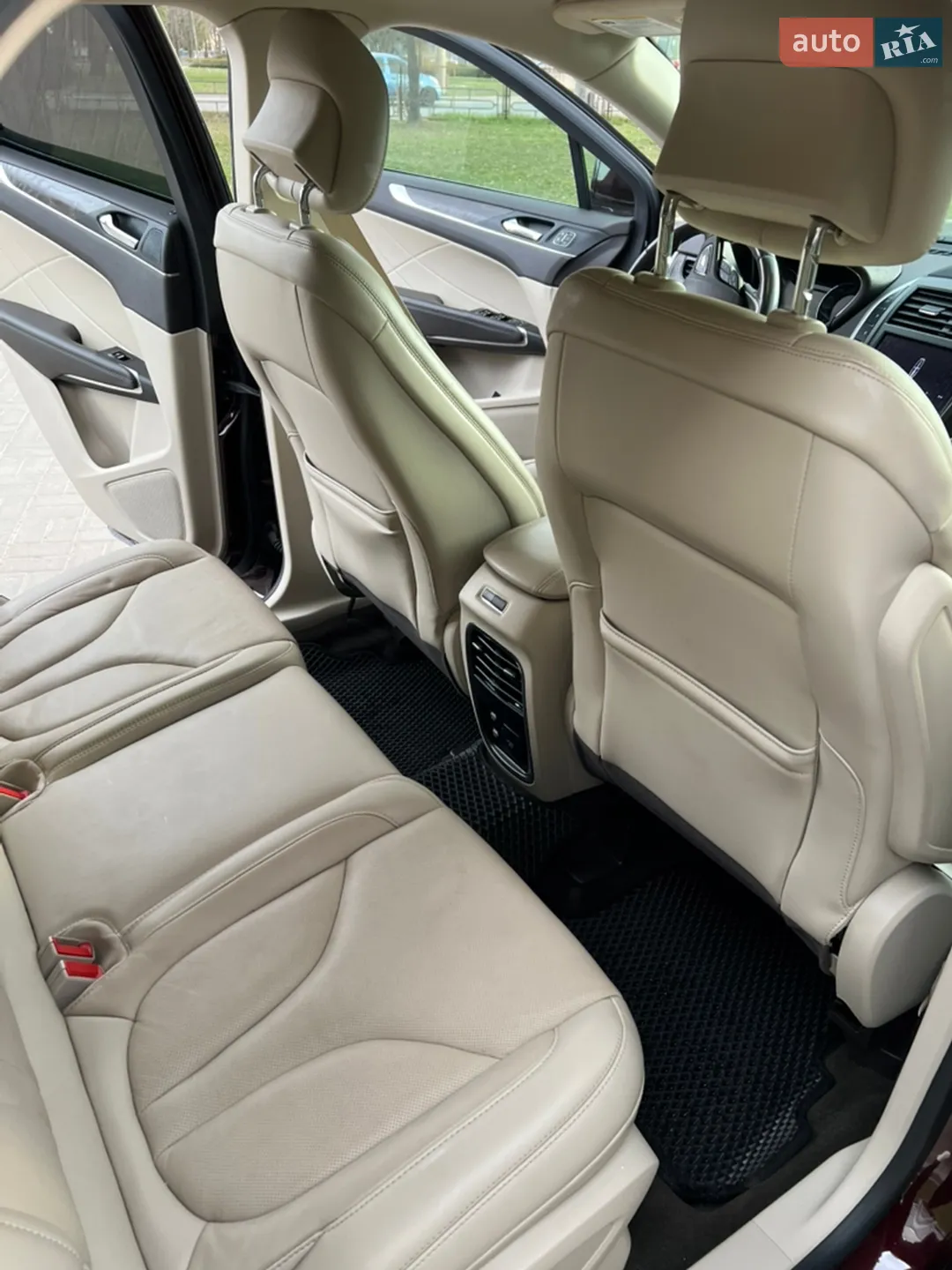 2019 Lincoln MKC - мініатюра 18