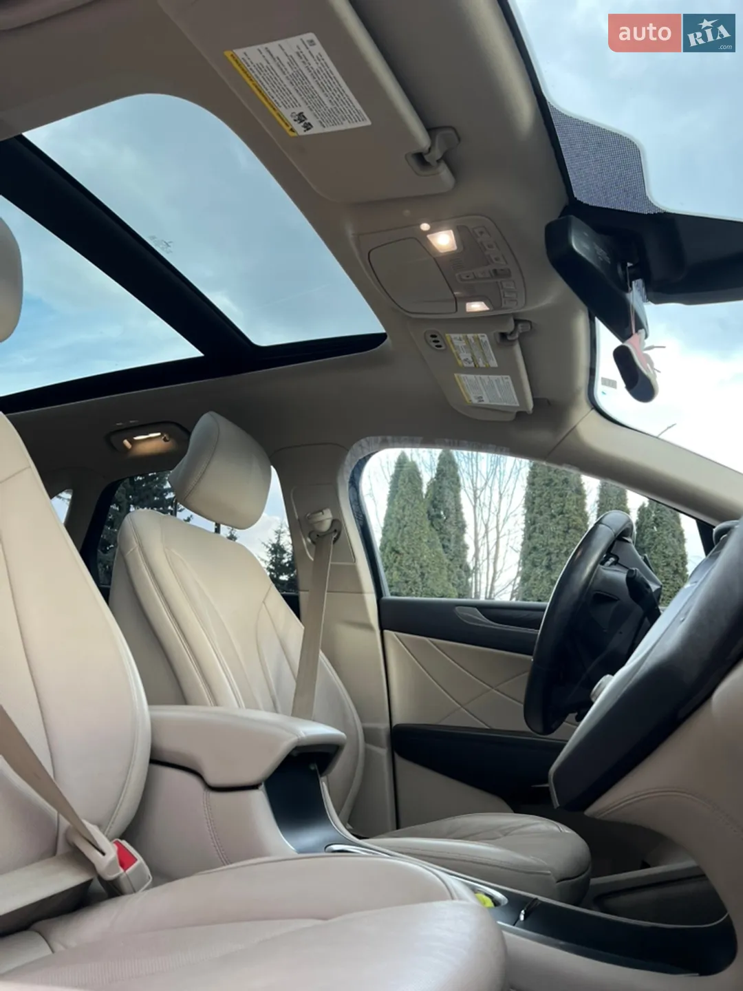 2019 Lincoln MKC - мініатюра 28