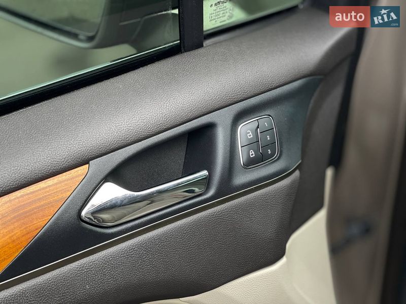 Внедорожник / Кроссовер Lincoln MKC 2019 в Киеве