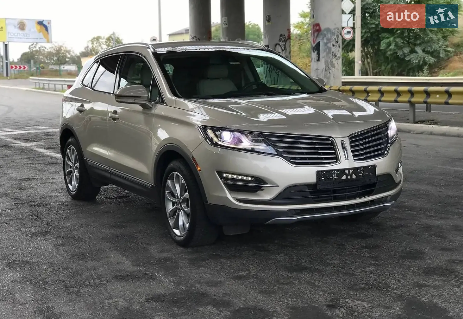 2016 Lincoln MKC - мініатюра 8