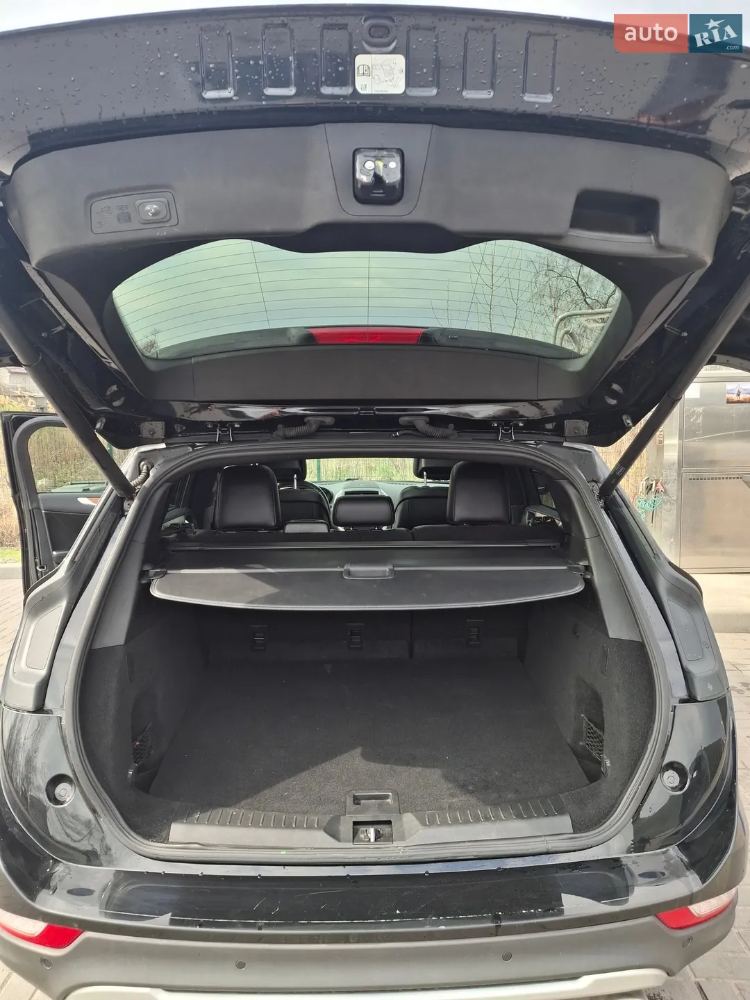 2017 Lincoln MKC - мініатюра 8