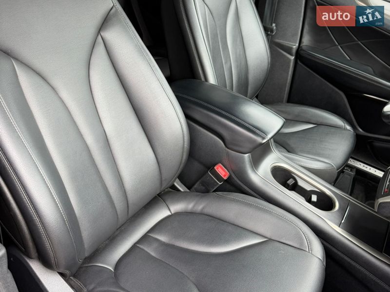 Позашляховик / Кросовер Lincoln MKC 2017 в Києві фото 25 Позашляховик / Кросовер Lincoln MKC 2017 в Києві