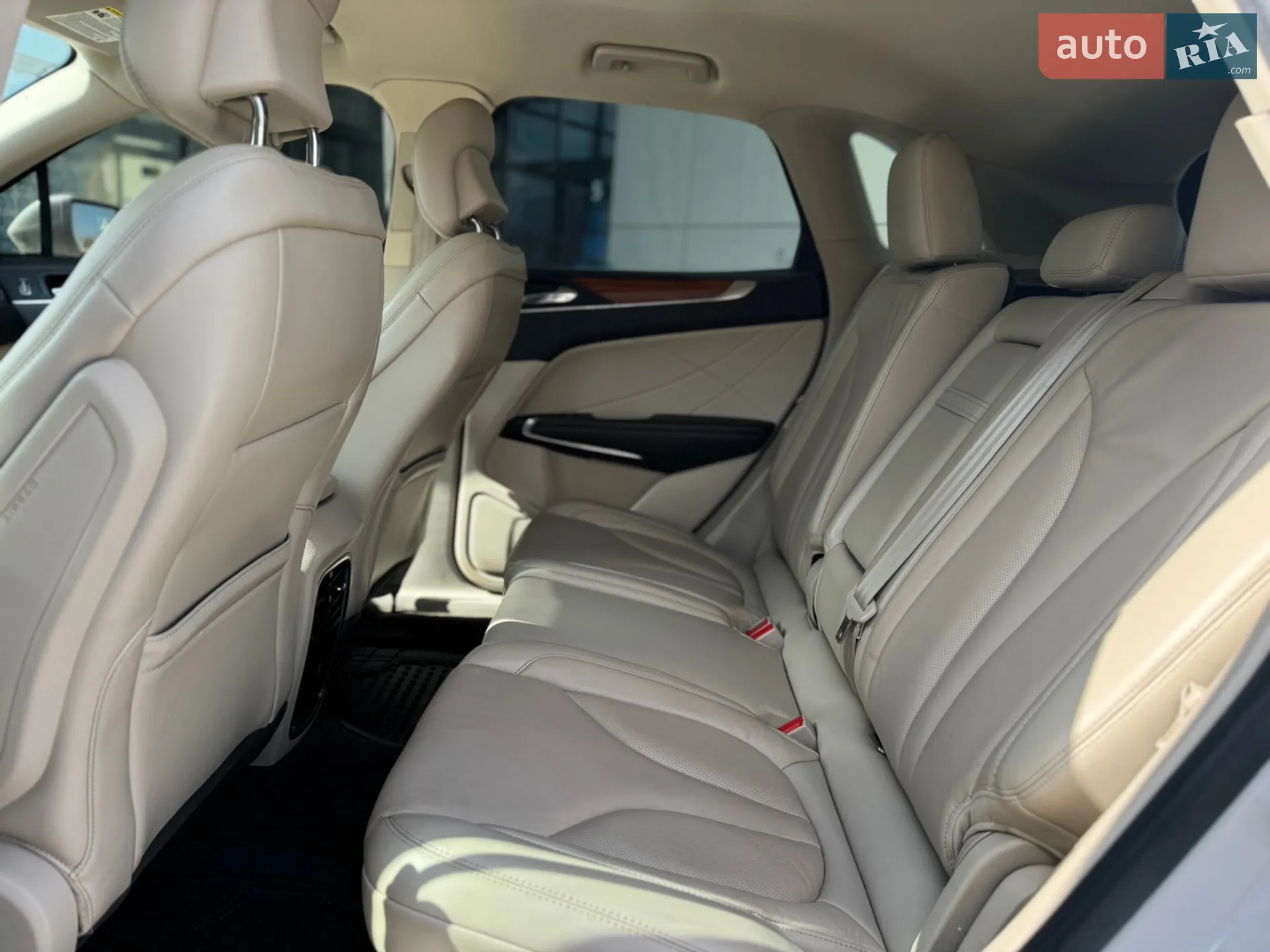 2019 Lincoln MKC - мініатюра 12