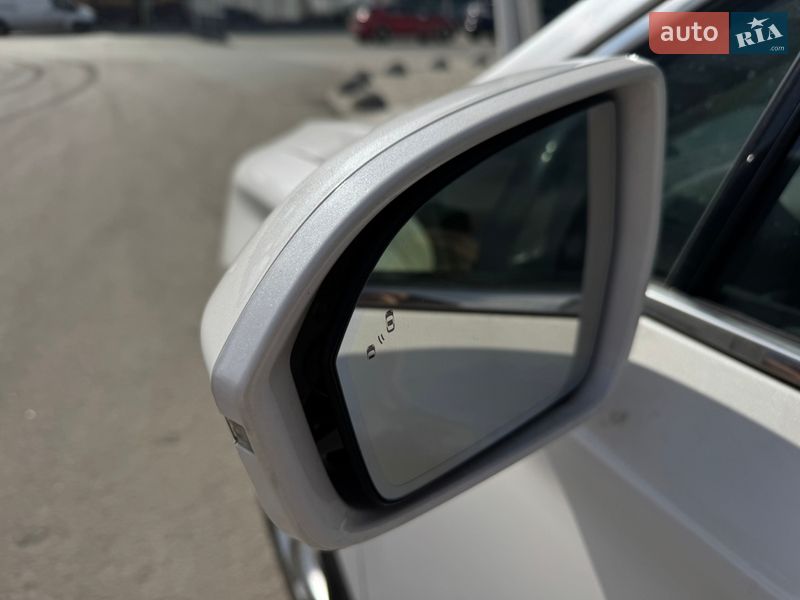 Внедорожник / Кроссовер Lincoln MKC 2019 в Киеве