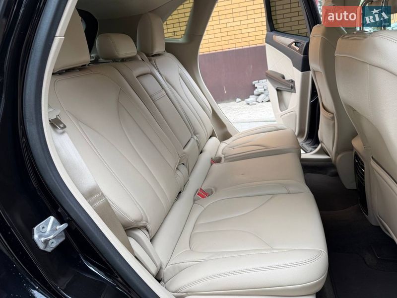 Внедорожник / Кроссовер Lincoln MKC 2016 в Нетешине