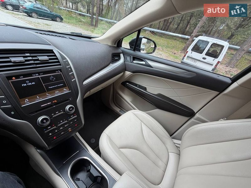 Внедорожник / Кроссовер Lincoln MKC 2016 в Нетешине