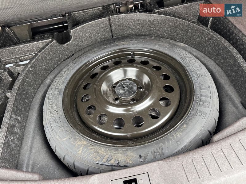 Позашляховик / Кросовер Lincoln MKC 2018 в Києві фото 31 Позашляховик / Кросовер Lincoln MKC 2018 в Києві