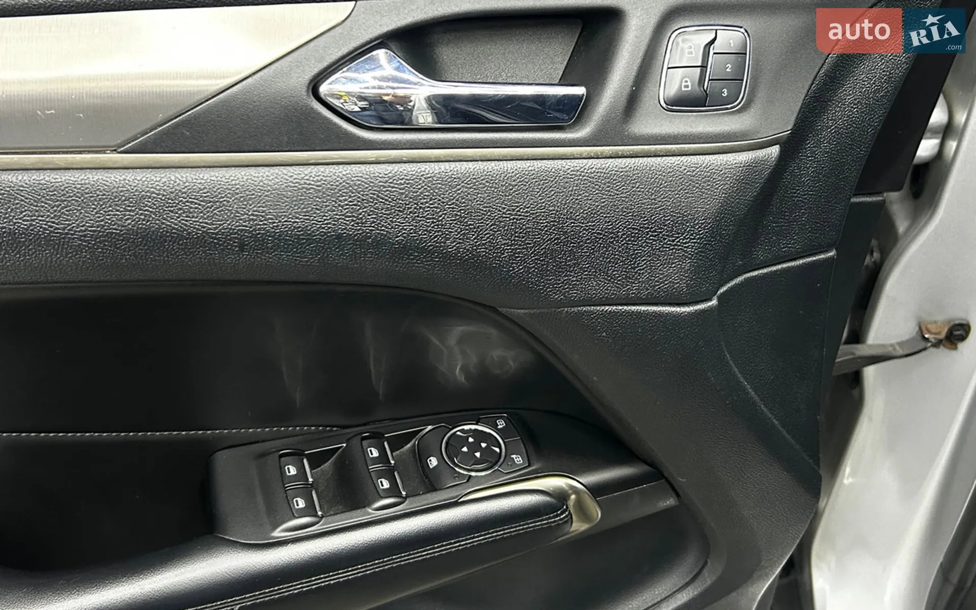 2018 Lincoln MKC - мініатюра 28
