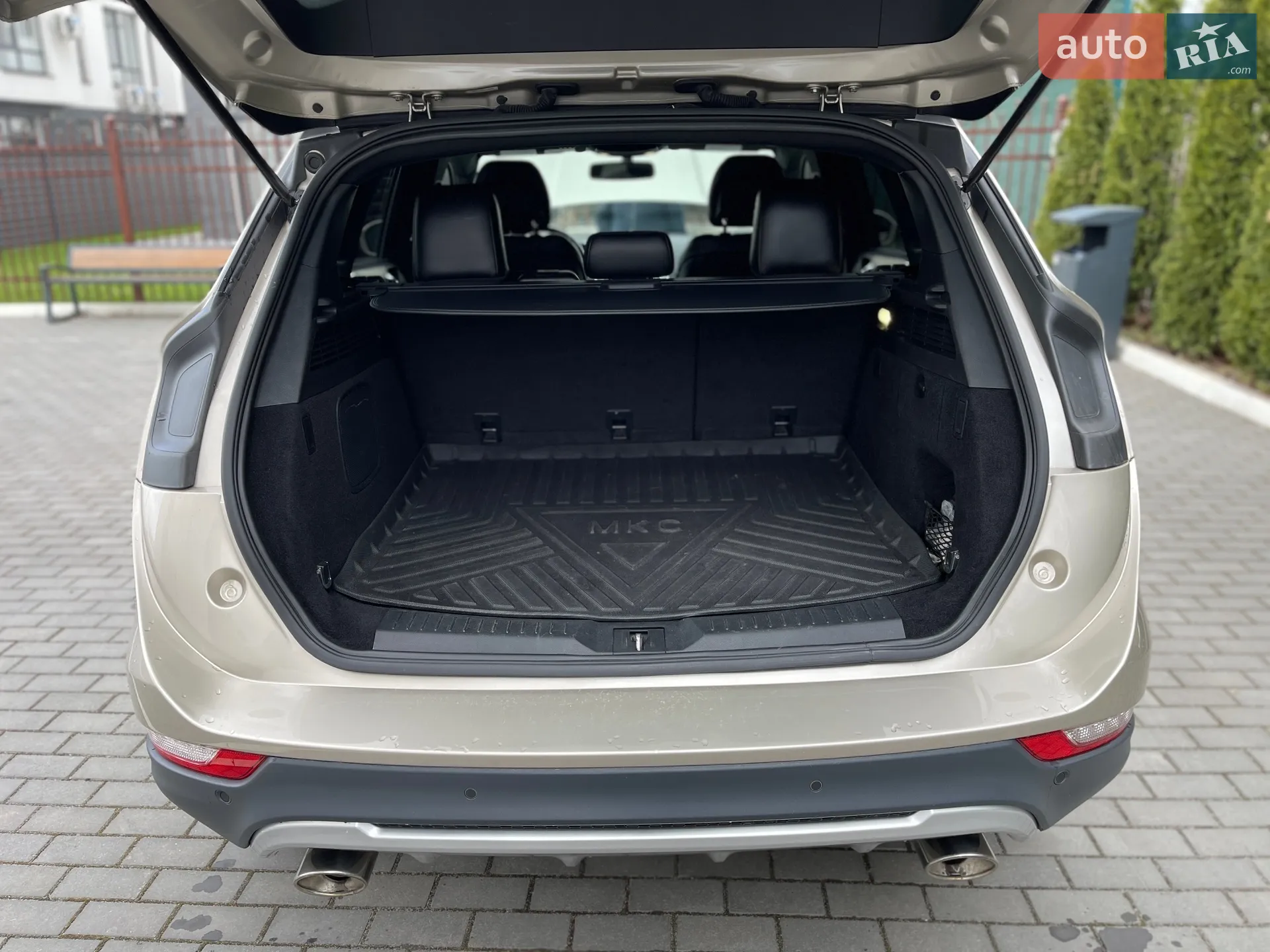 2014 Lincoln MKC - мініатюра 12