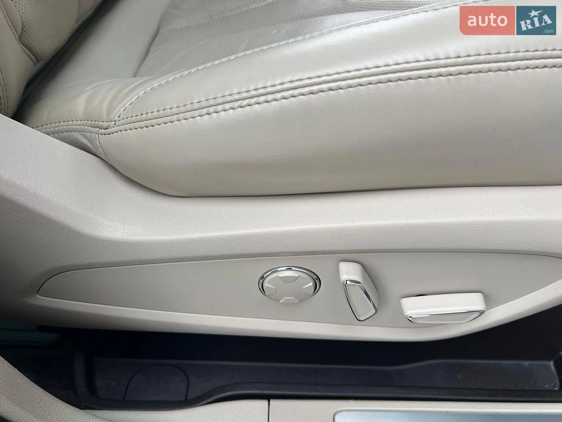 2018 Lincoln MKC - мініатюра 61