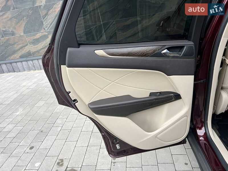 Внедорожник / Кроссовер Lincoln MKC 2018 в Ужгороде