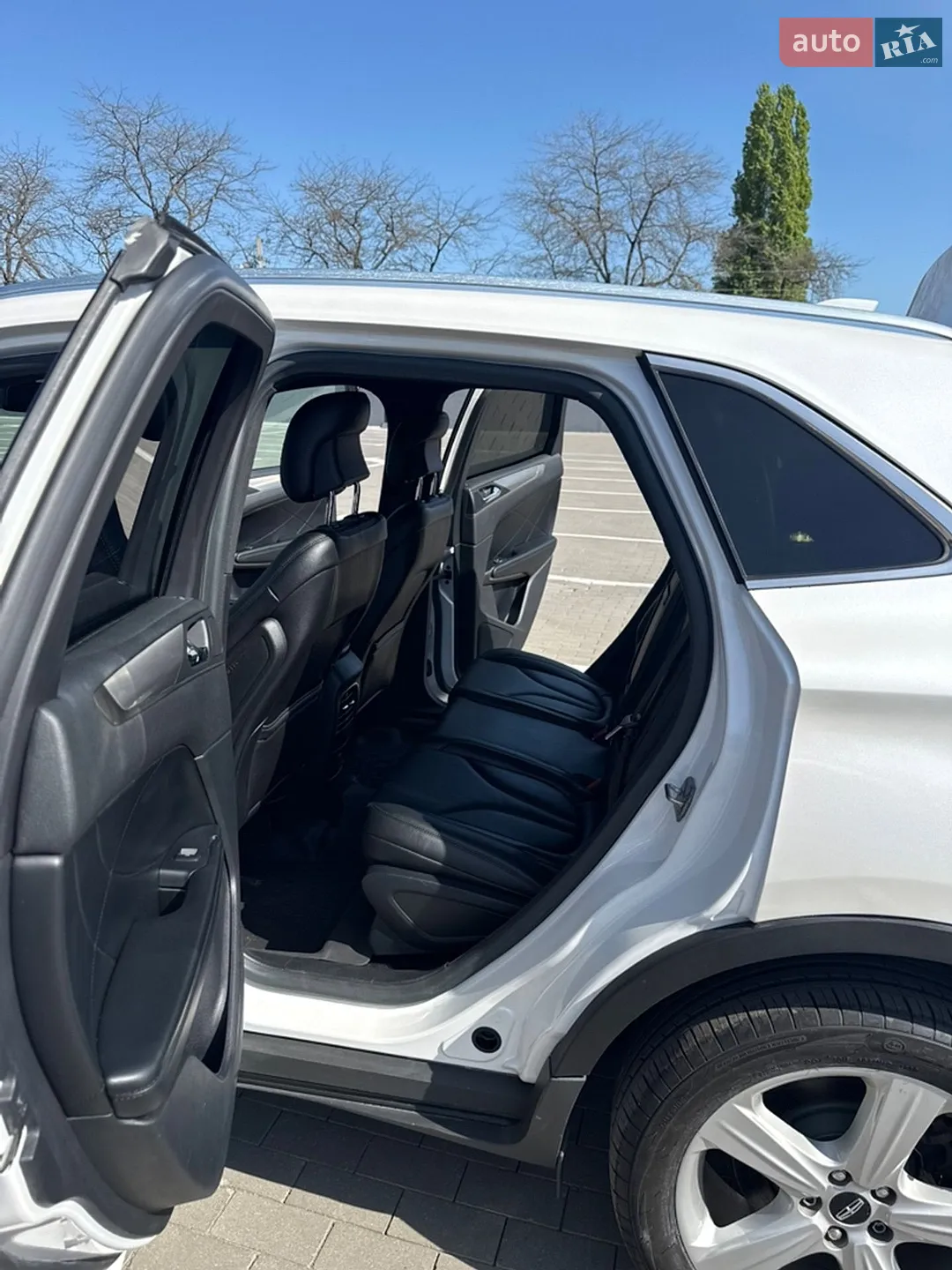 2015 Lincoln MKC - мініатюра 17