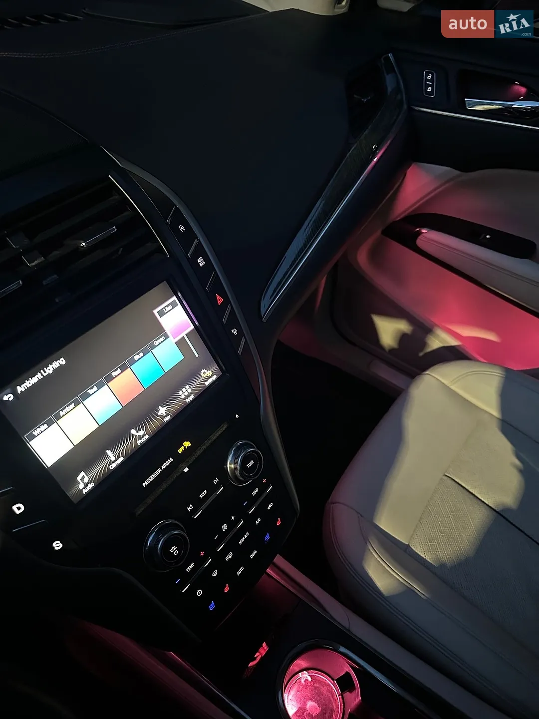 2016 Lincoln MKC - мініатюра 52
