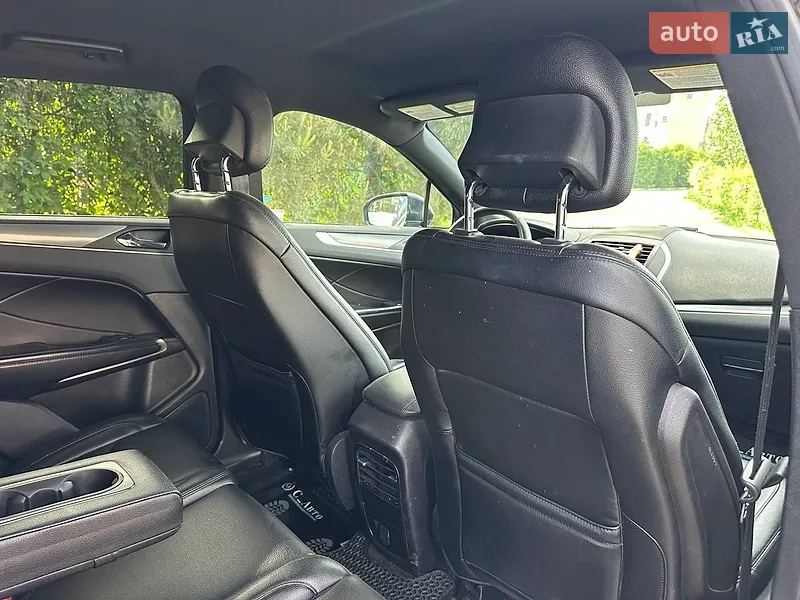 Lincoln MKC 2015 VIN 5LMCJ1C95GUJ19572 фото оголошення 20 з 61