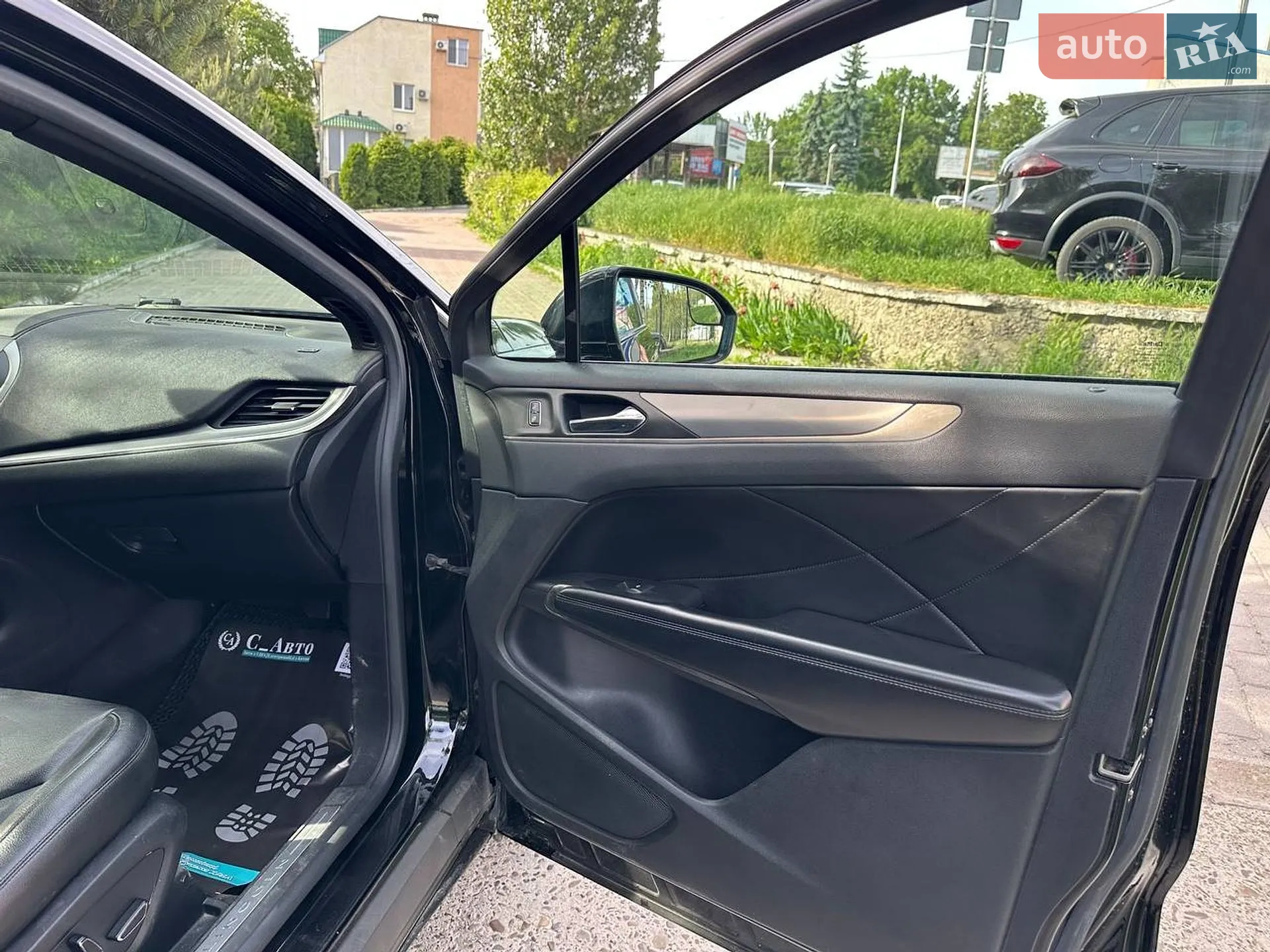 2015 Lincoln MKC - мініатюра 22