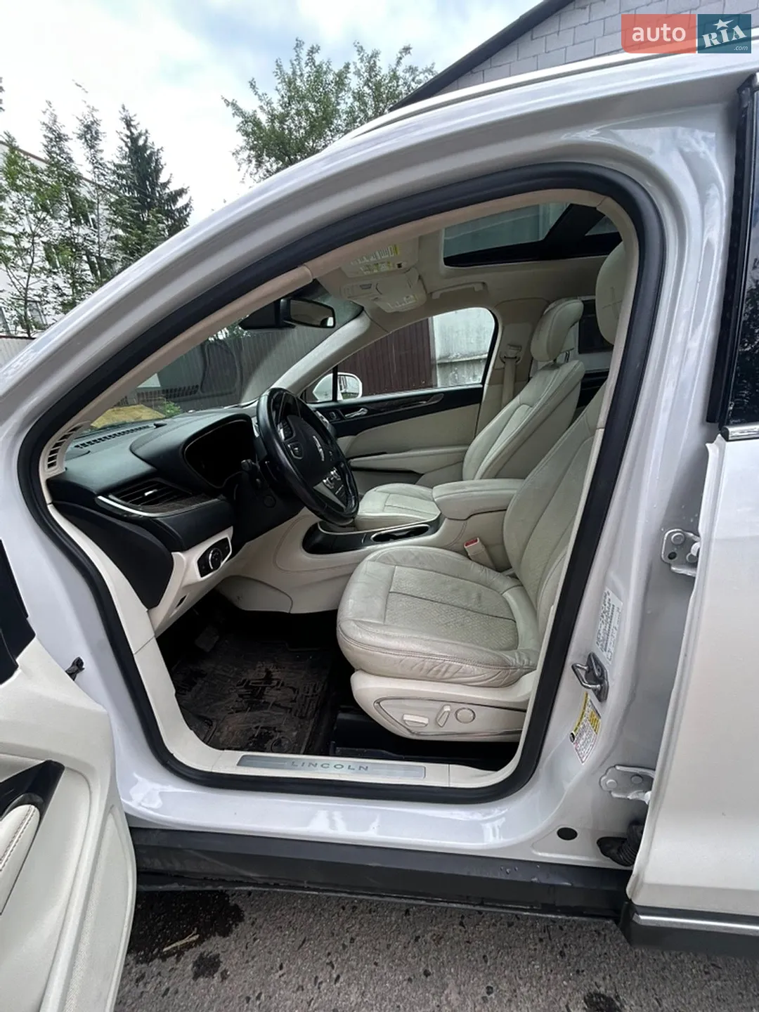 2017 Lincoln MKC - мініатюра 5