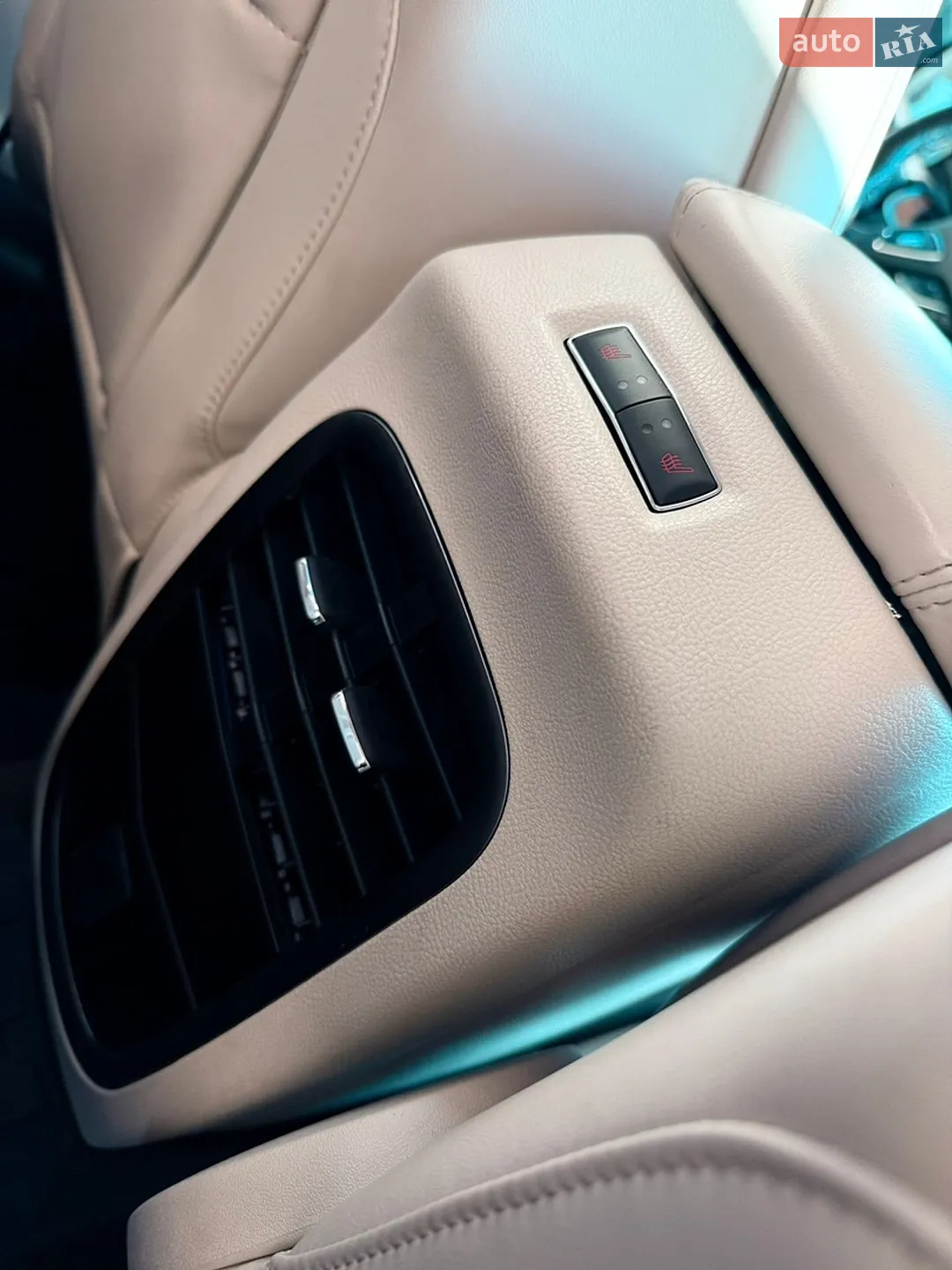 2014 Lincoln MKC - мініатюра 18
