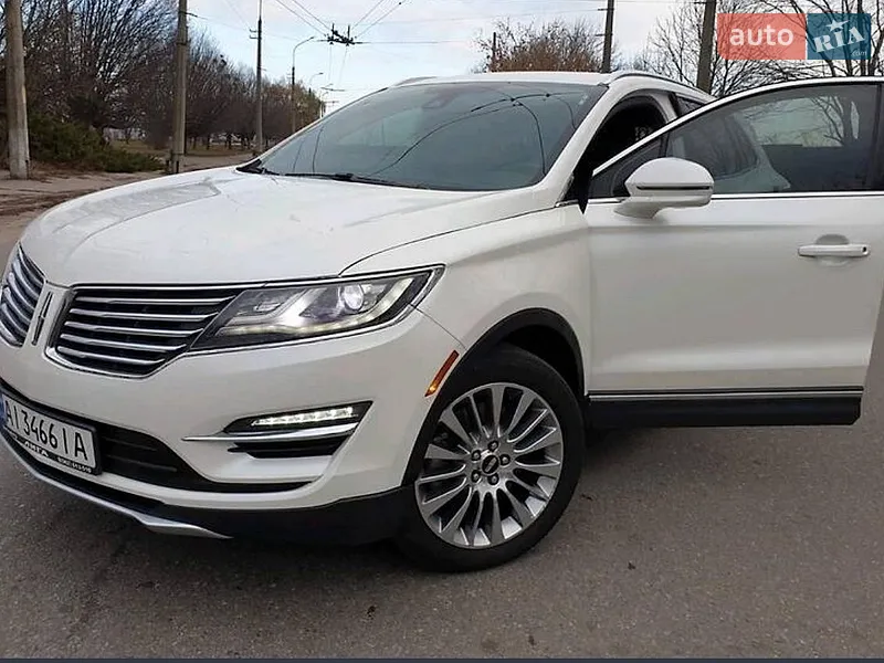 Lincoln MKC 2015