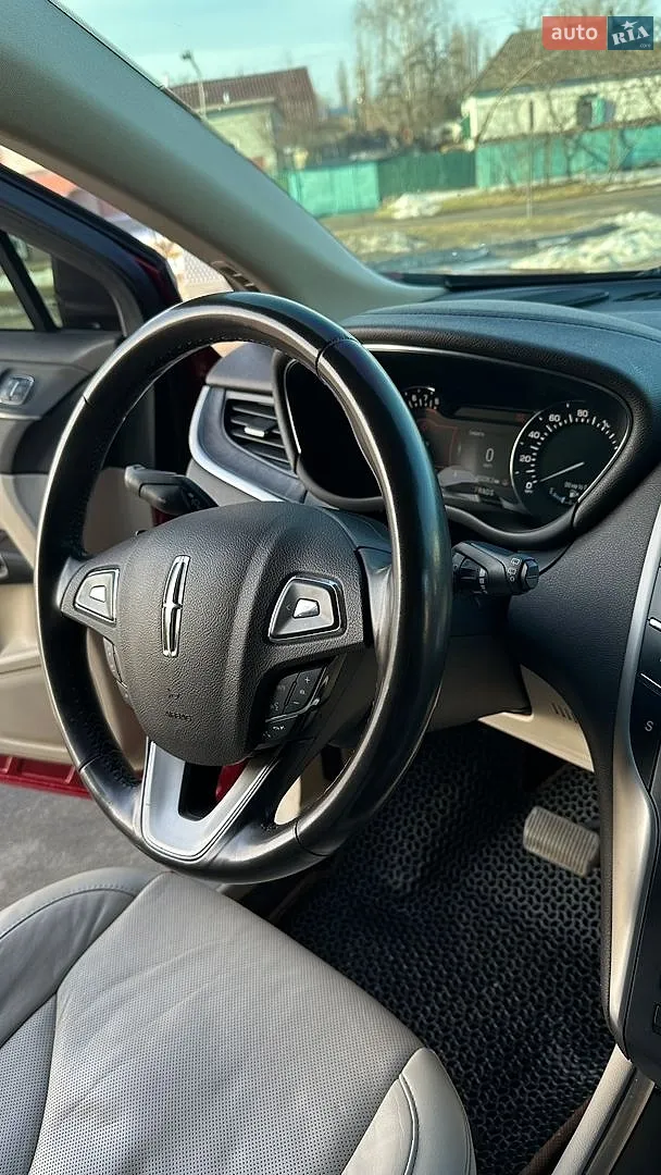 2017 Lincoln MKC - мініатюра 10