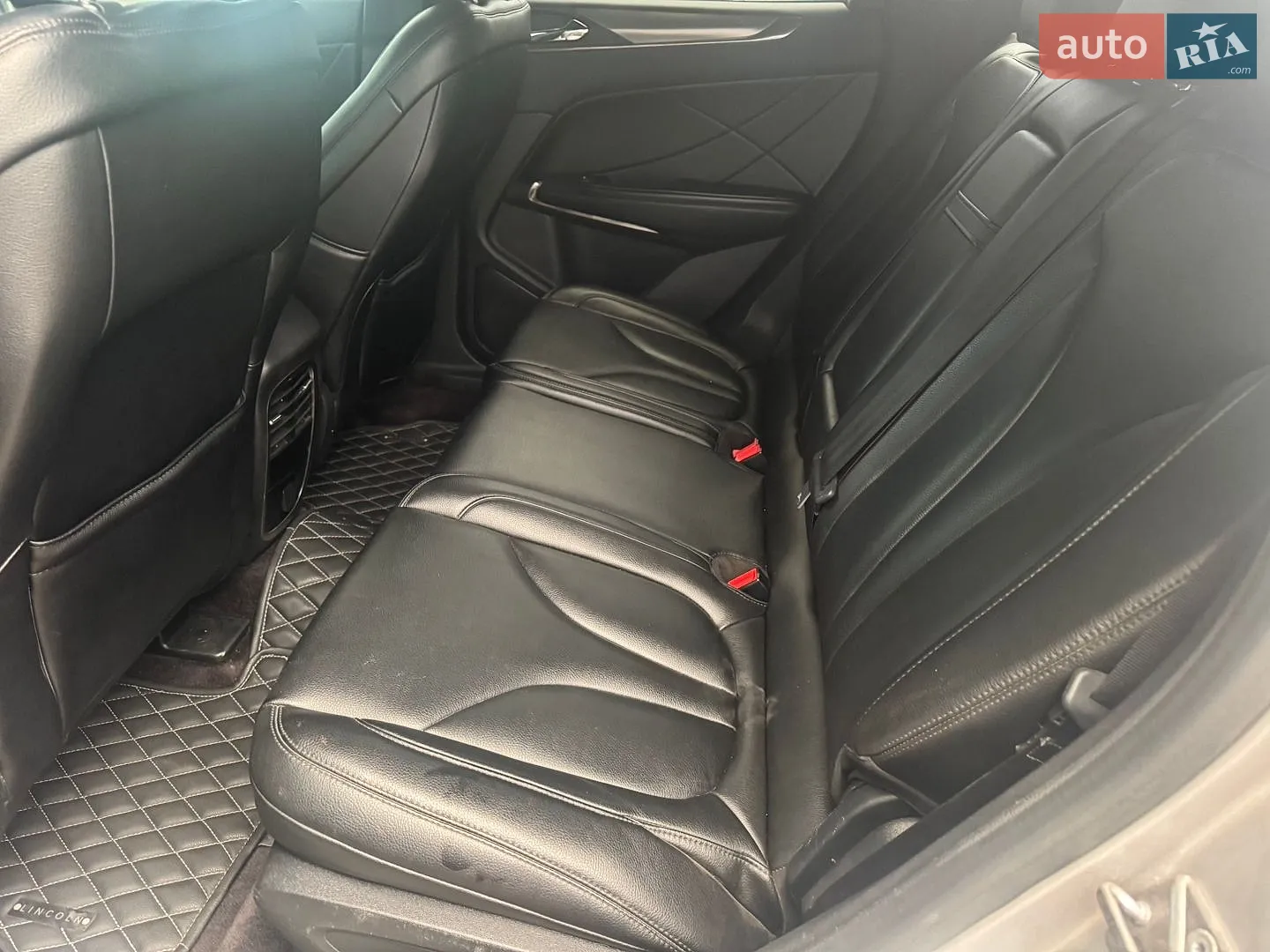 2017 Lincoln MKC - мініатюра 31
