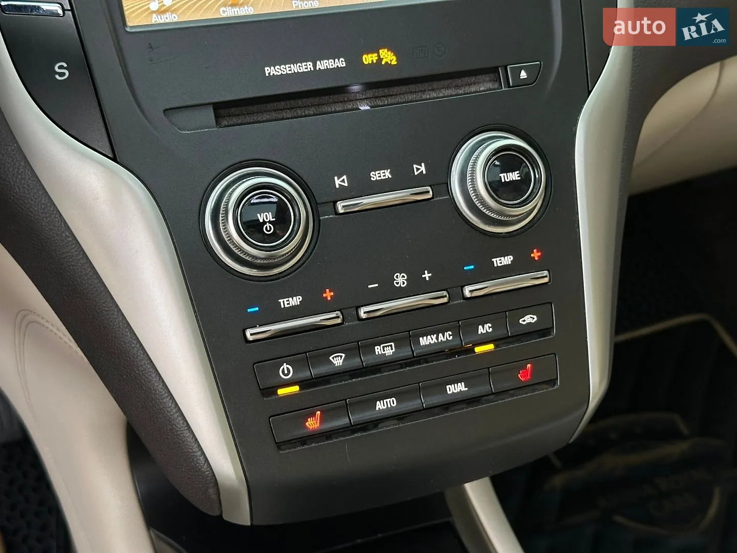 2018 Lincoln MKC - мініатюра 33