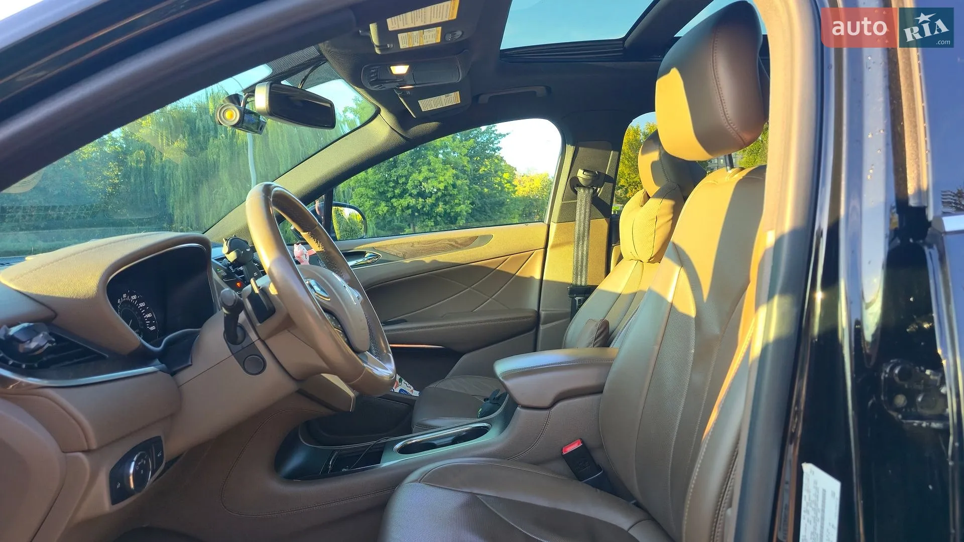 2017 Lincoln MKC - мініатюра 2