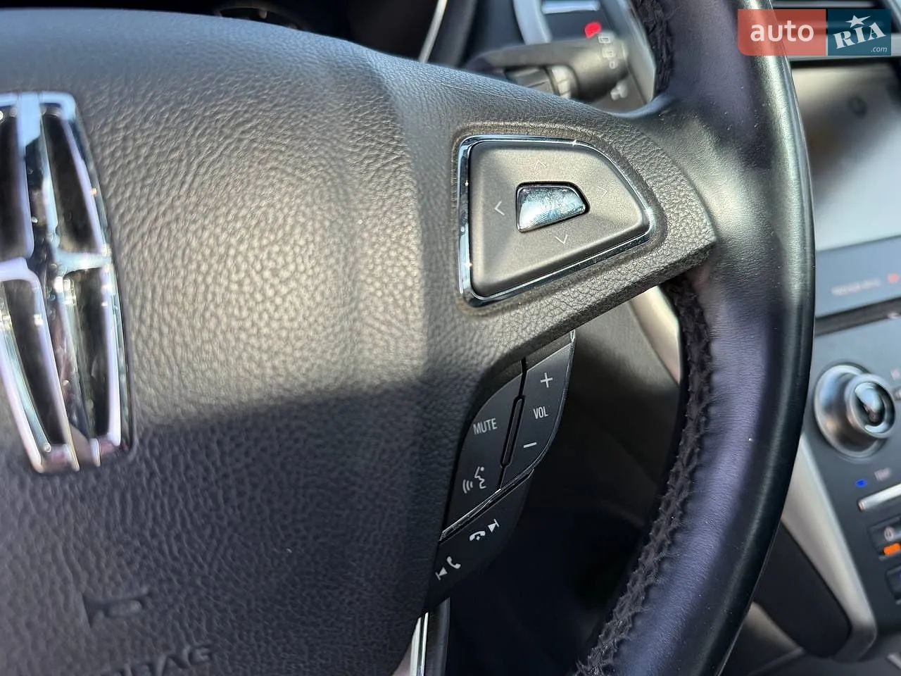 2014 Lincoln MKC - мініатюра 23