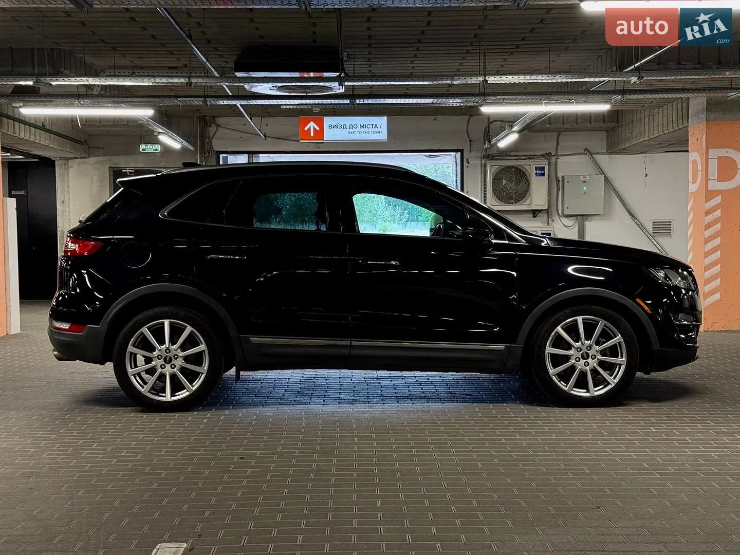 2019 Lincoln MKC - мініатюра 4