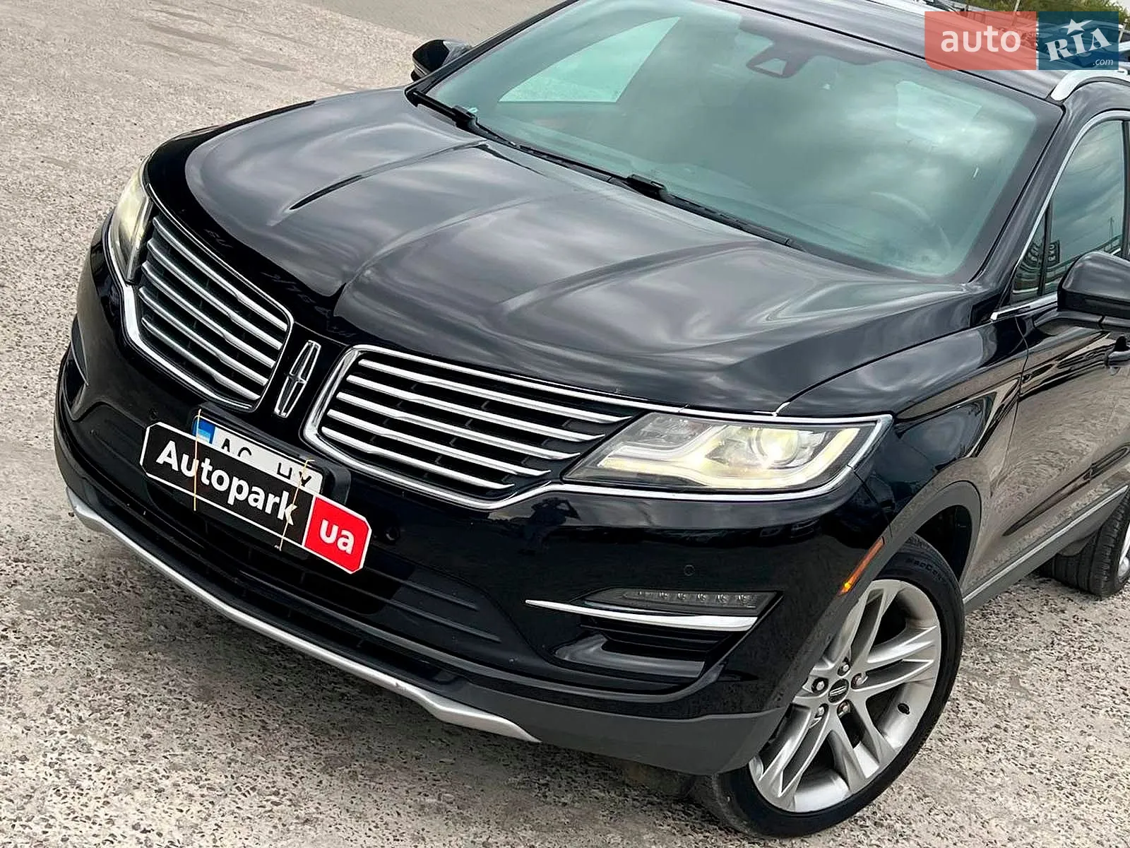 2016 Lincoln MKC - мініатюра 14