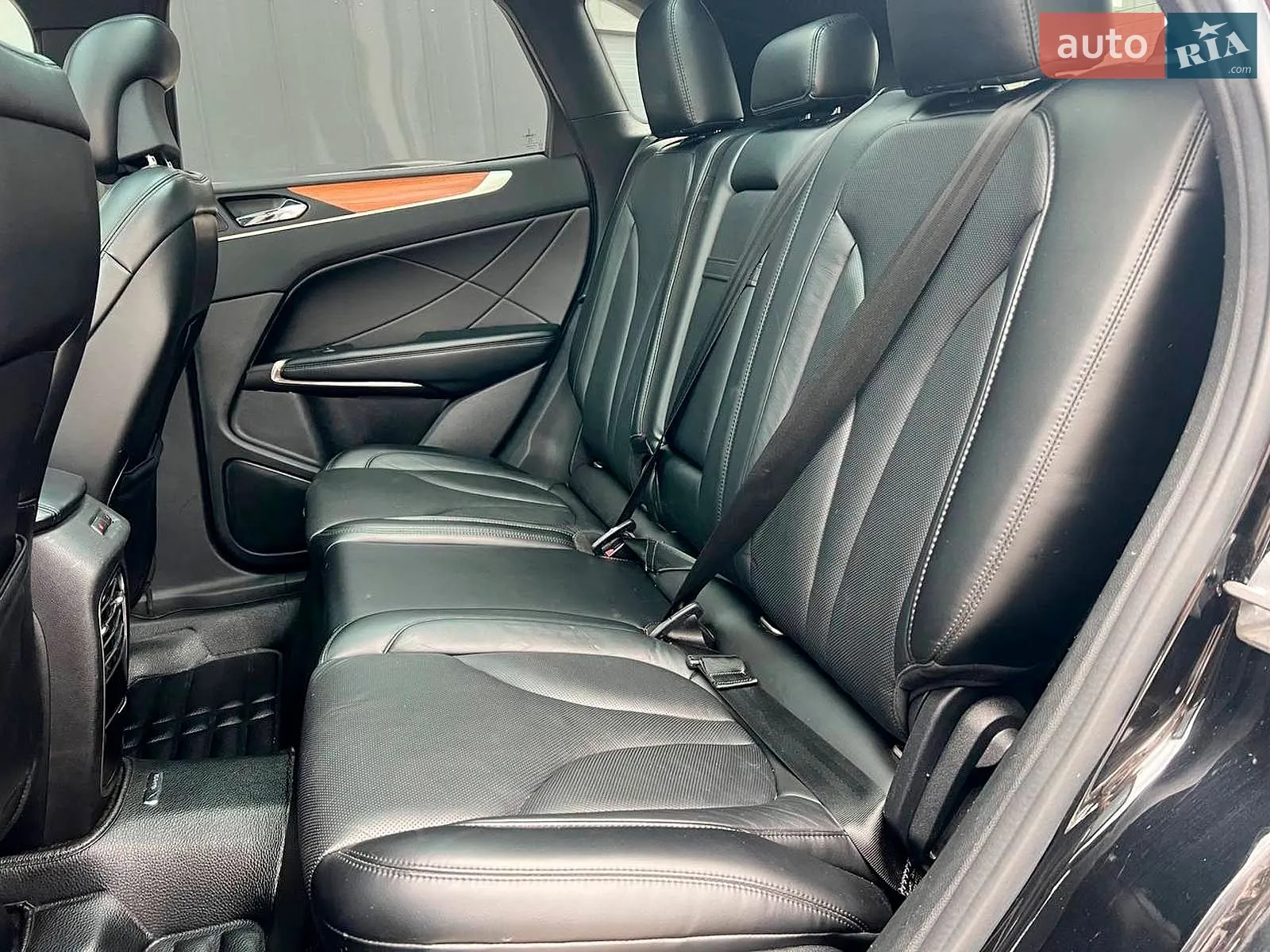 2016 Lincoln MKC - мініатюра 43
