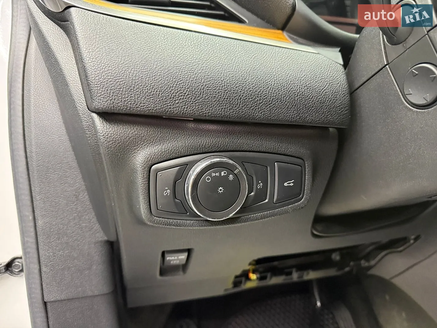 2014 Lincoln MKC - мініатюра 15