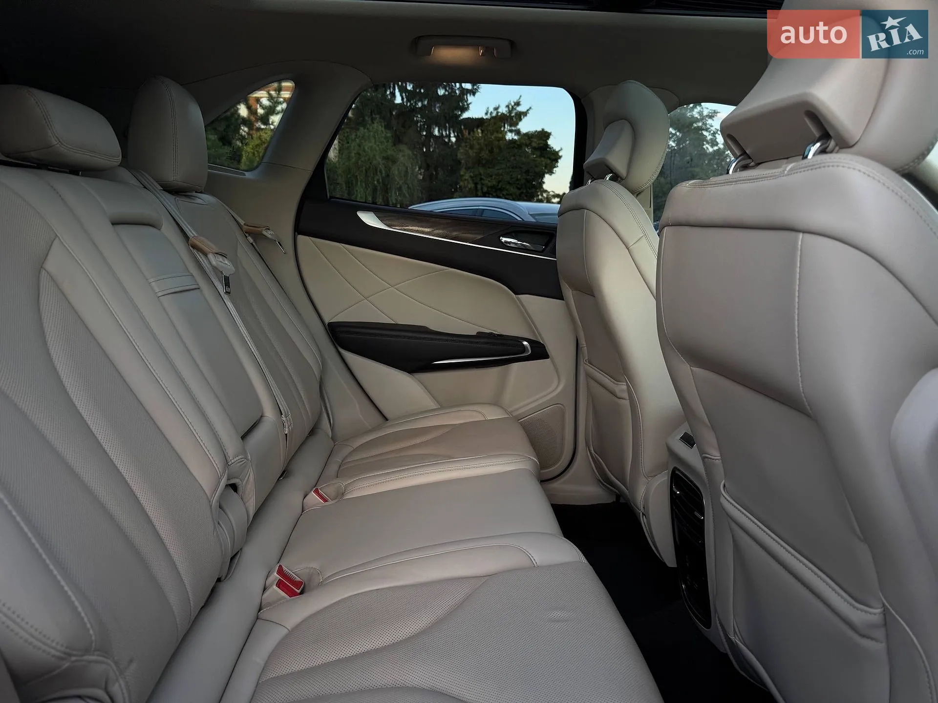 2018 Lincoln MKC - мініатюра 29