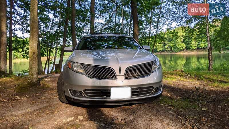 Седан Lincoln MKS 2013 в Хмельнике