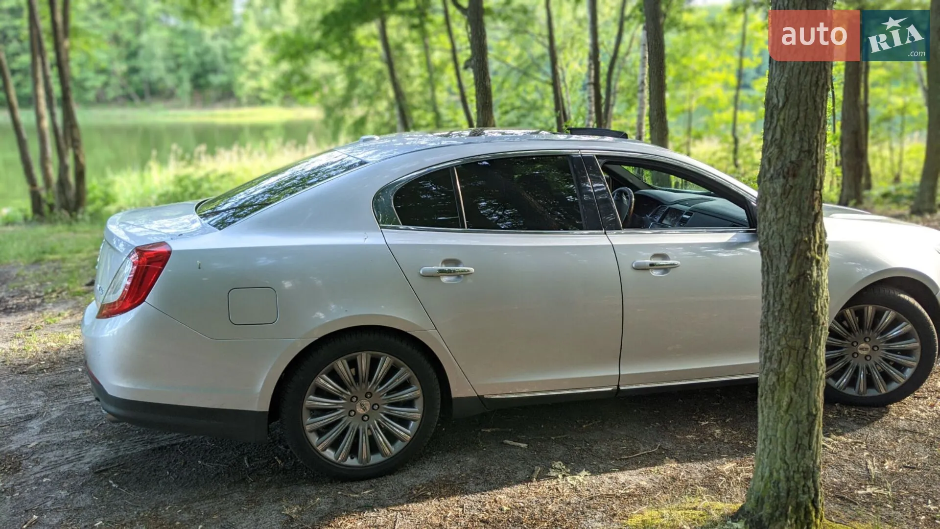 2013 Lincoln MKS - мініатюра 10