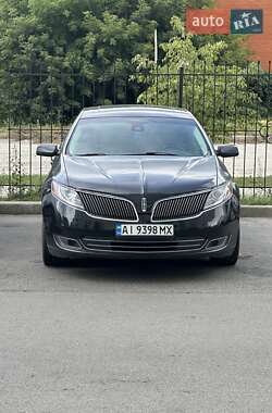 Lincoln MKS 2012