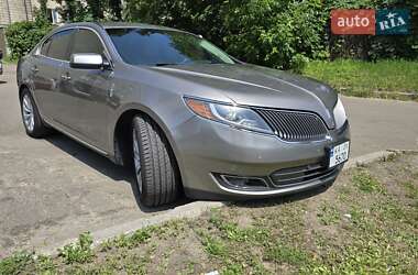Седан Lincoln MKS 2015 в 