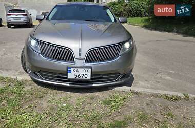Седан Lincoln MKS 2015 в 