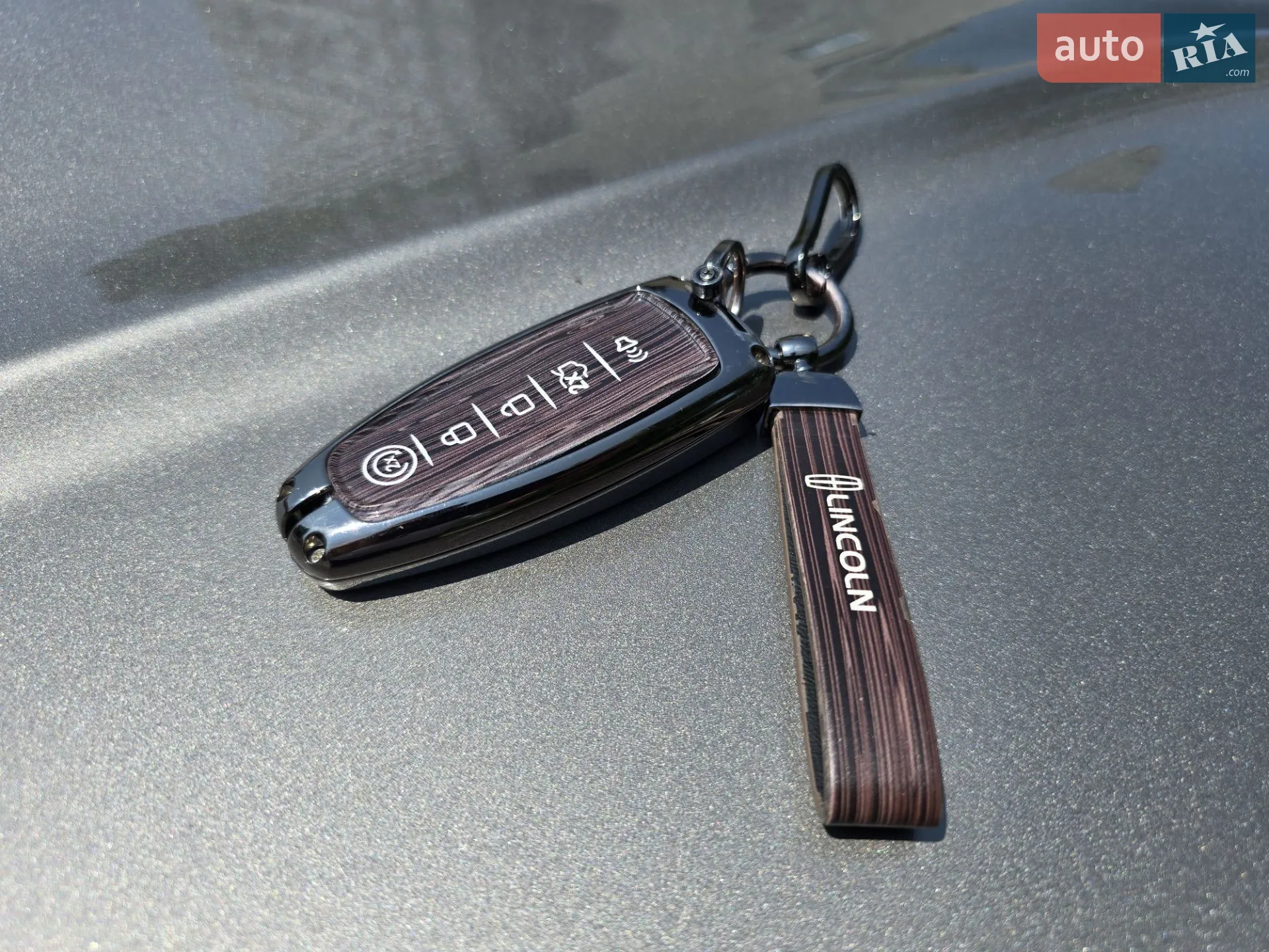 2015 Lincoln MKS - мініатюра 26