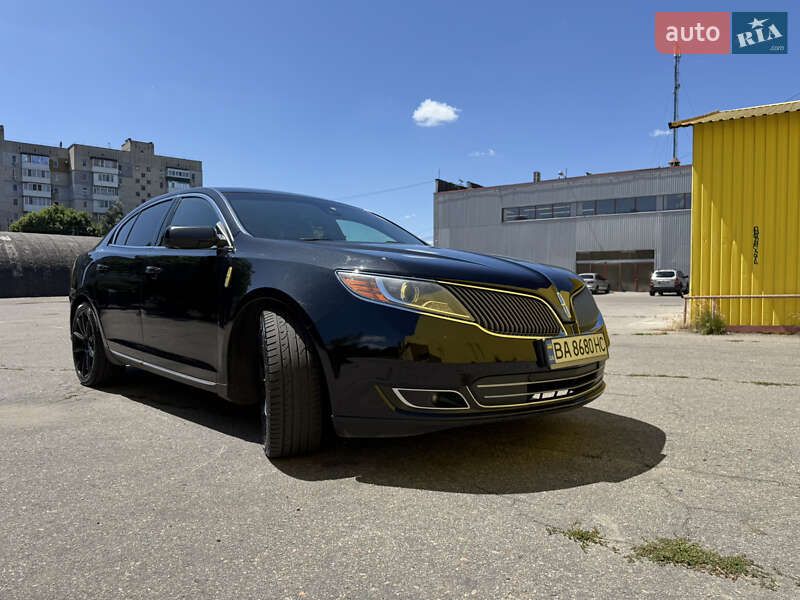 Седан Lincoln MKS 2015 в Кропивницком