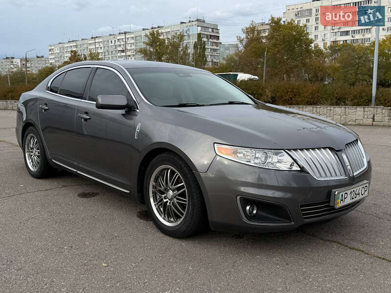 Седан Lincoln MKS 2010 в Запоріжжі