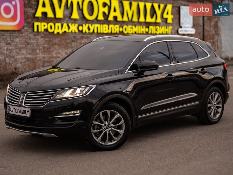 Lincoln MKS 2014