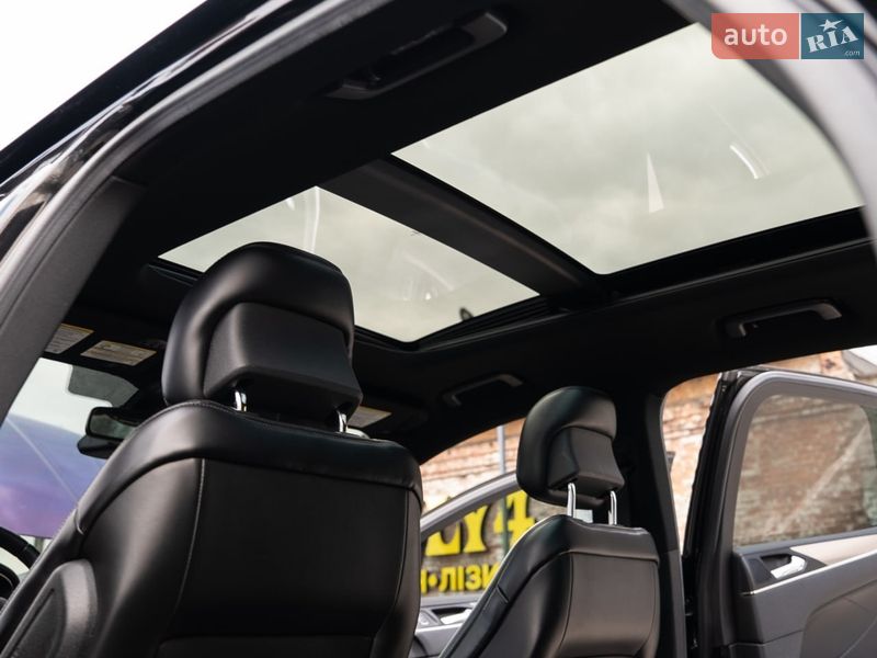 Седан Lincoln MKS 2014 в Дніпрі