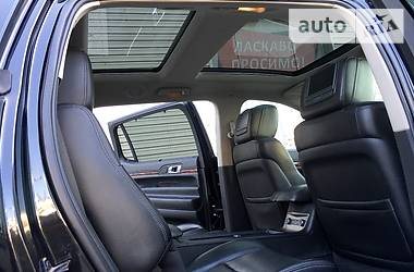 Минивэн Lincoln MKT 2010 в 