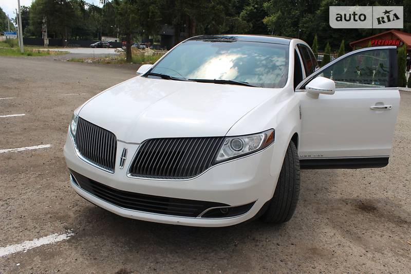 Внедорожник / Кроссовер Lincoln MKT 2012 в Дрогобыче