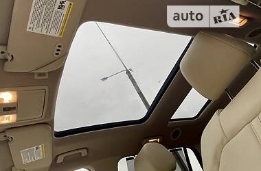 Минивэн Lincoln MKT 2015 в 