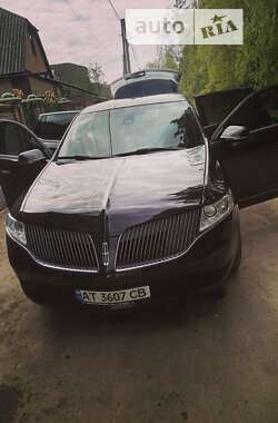 Внедорожник / Кроссовер Lincoln MKT 2015 в Сумах